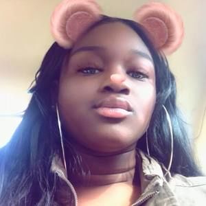 Meet your Posher, Kaneia